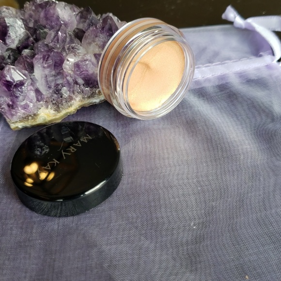 Mary Kay Cream Eye Color - Picture 3 of 4